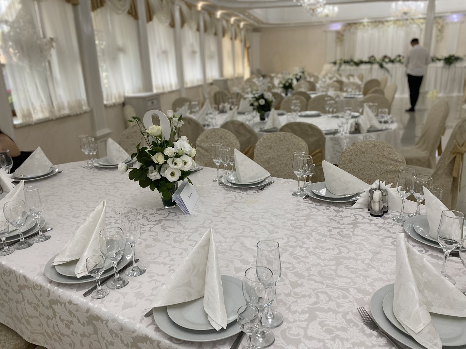 Numere de masa №17