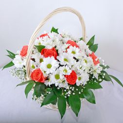 Basket of roses and chrysanthemums