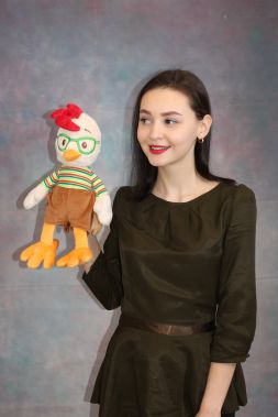 плюшевого цыпленка 35 см