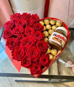 Композиция в форме сердца №4