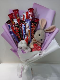 Buchet dulce cu iepuraș