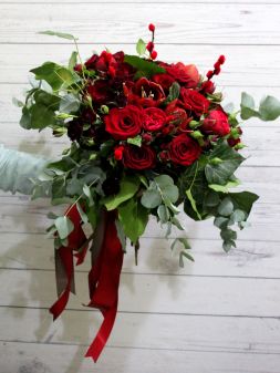 букет "Красный револьвер"