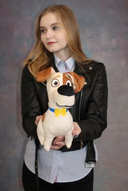 маленькую игрушку собачку 30 см