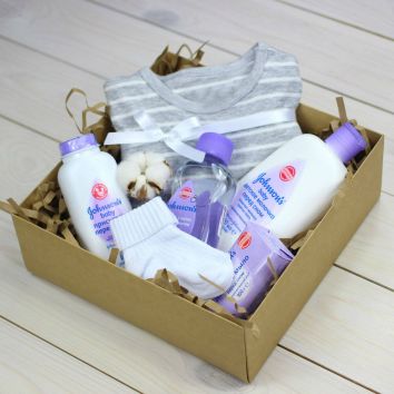 Set de cadouri "Johnson's baby"