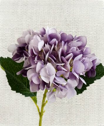 Букет из фиолетовых искусственных гортензий