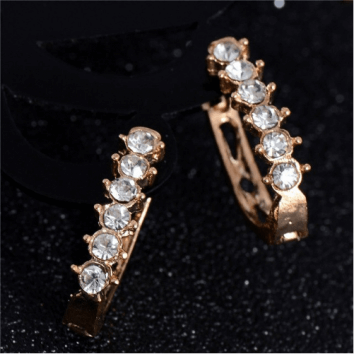 Серёжки со стразами