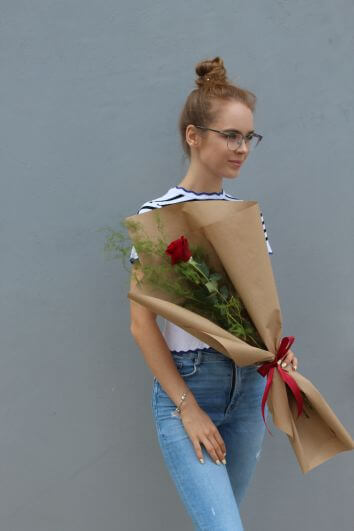 Одна красная роза 50 см