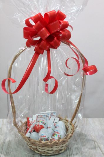 Сладкую корзину Kinder