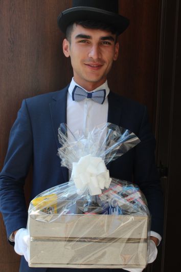 Корзина "Сладкий сюрприз"