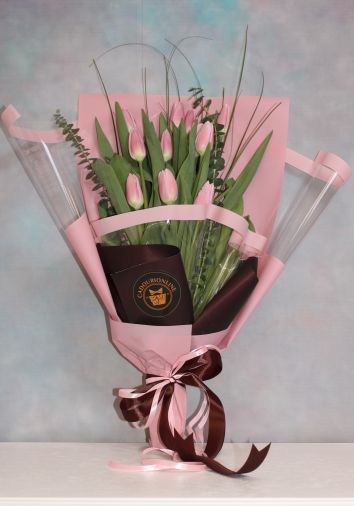 Bouquet of flowers "Bright feelings"