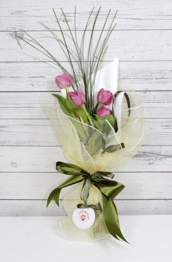 Букет из розовых тюльпанов