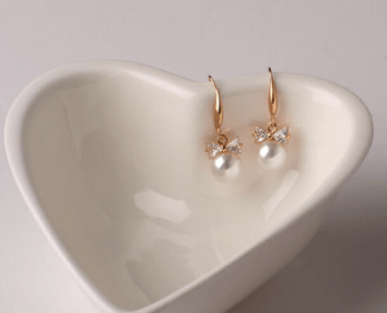 Серёжки с белым жемчугом