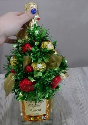 Sticlă de șampanie de anul nou