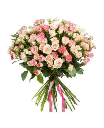 букет из 55 белых и розовых кустовых роз