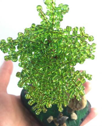 Туя из бисера