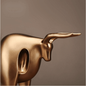 Статуя "Золотой теленок"