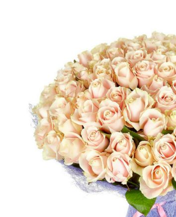 букет 55 кремовых роз