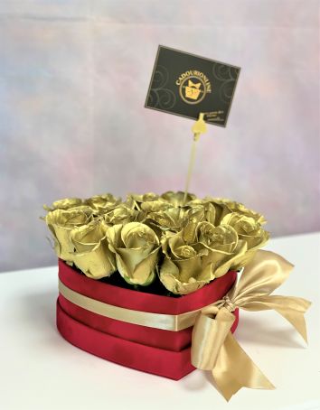 Композиция "Золотая шкатулка"