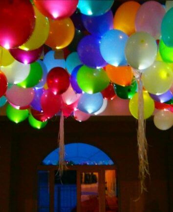 Baloane cu heliu incandescente