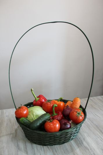 Корзина с овощами