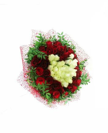 Сердце из роз