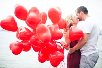 Воздушные шарики с гелием "Сердце"