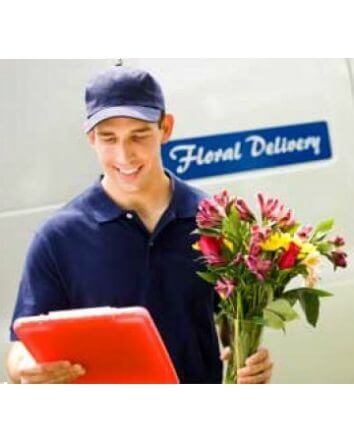 Доставка подарка курьером