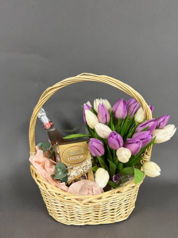 Подарочная корзина "Lindor"