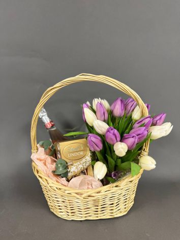 Подарочная корзина "Lindor"