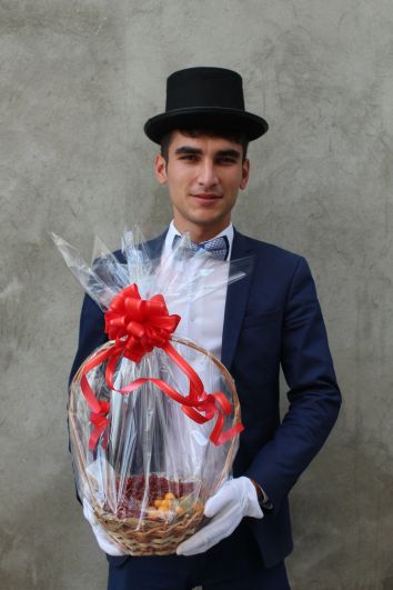 Kорзинa с ягодами