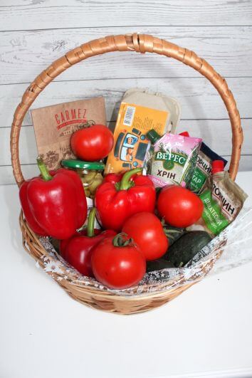 Корзина "Всё для праздника"