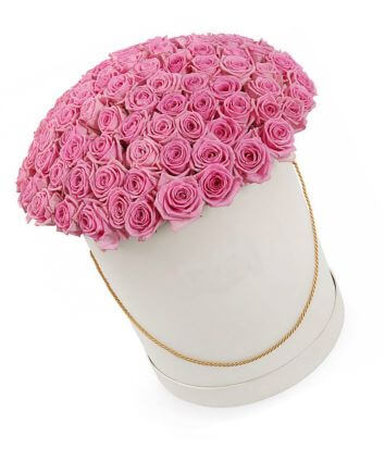 101 розовых роз в шляпной коробке